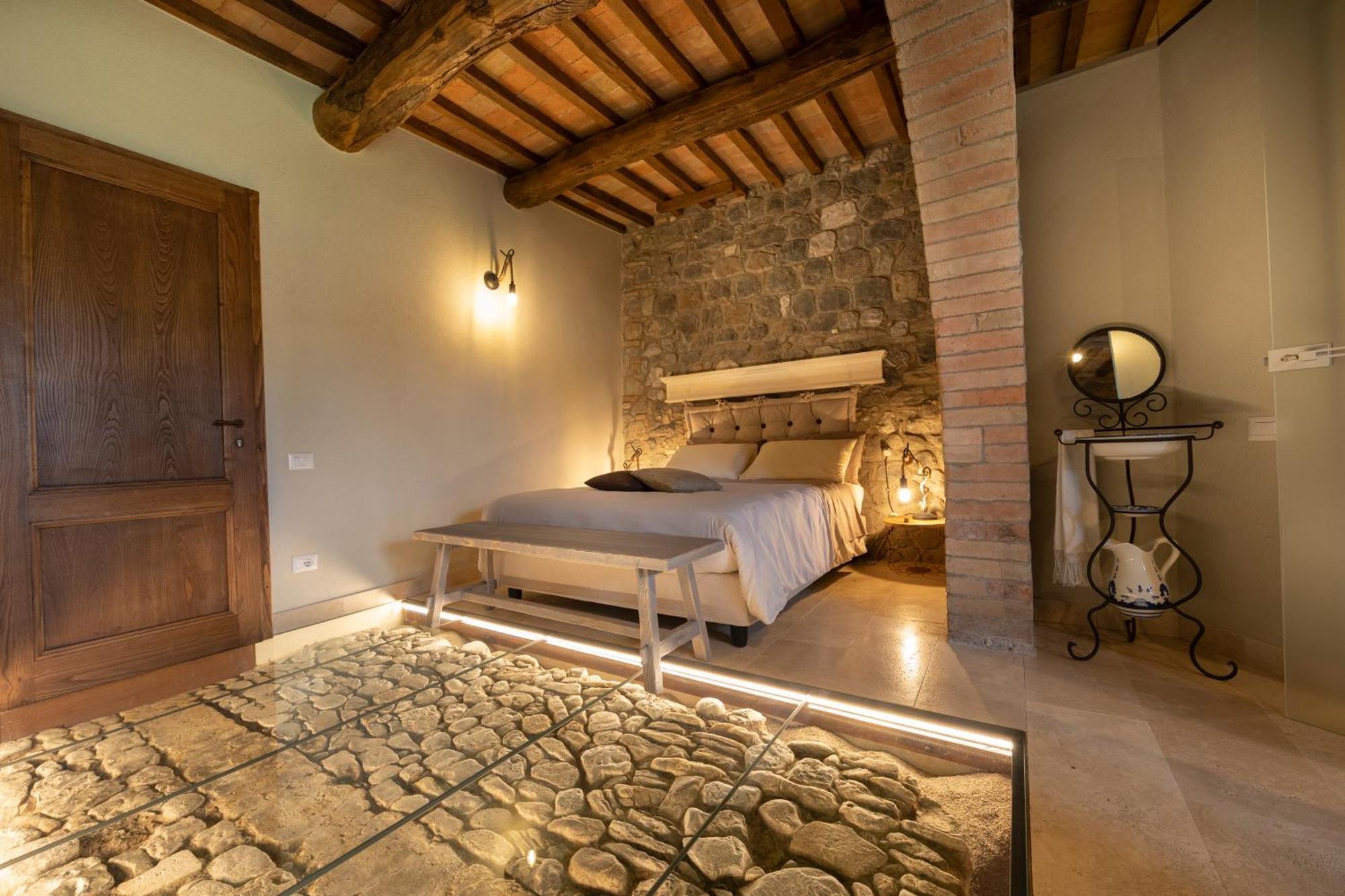 Casa Al Maestro B&B Radicofani Bagian luar foto