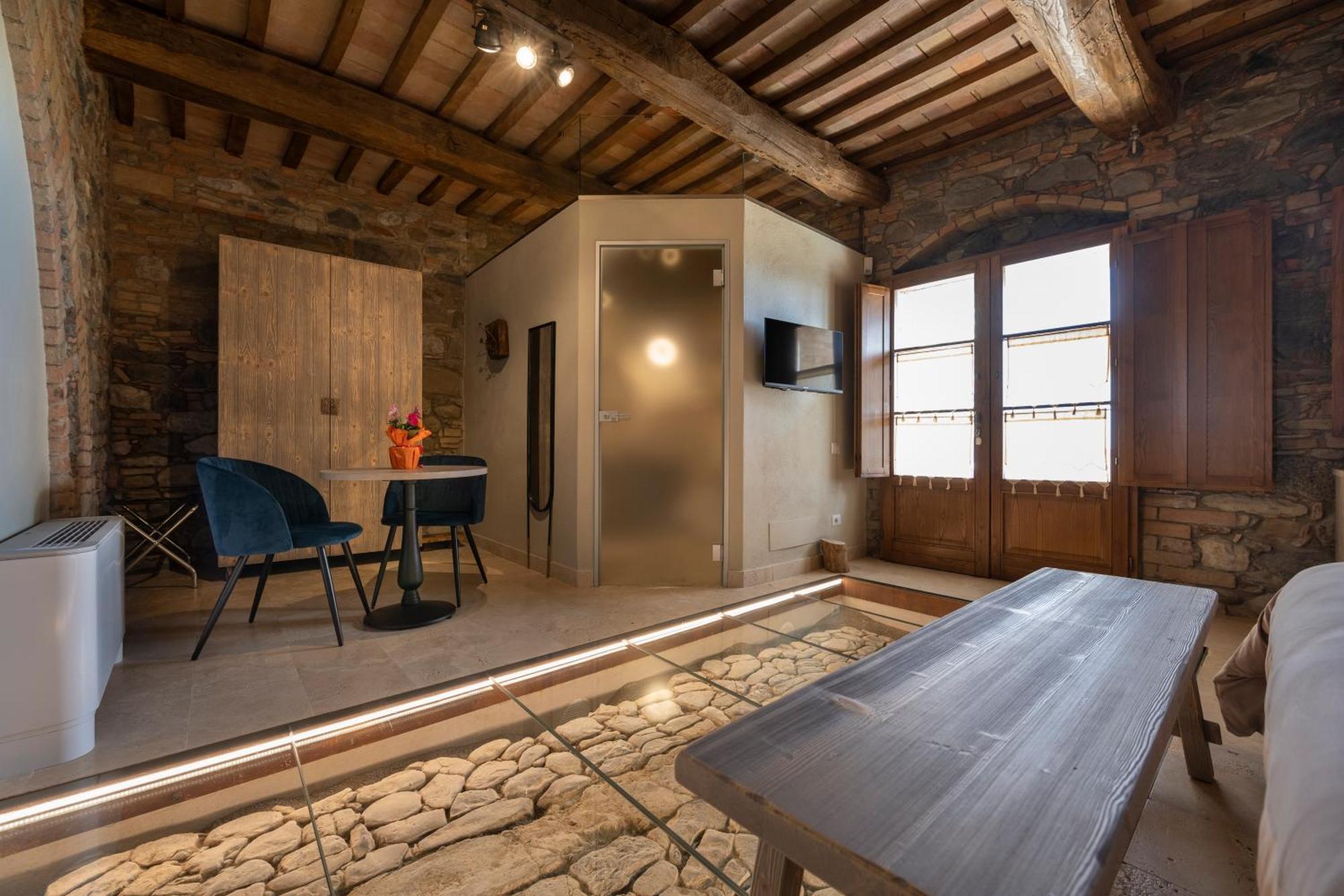 Casa Al Maestro B&B Radicofani Bagian luar foto